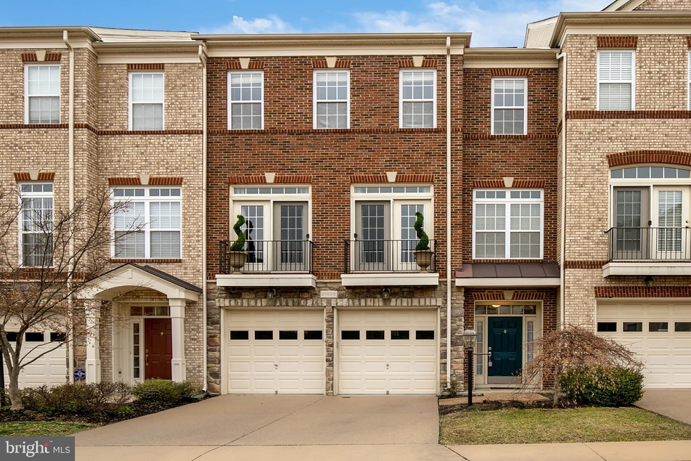 21985 Windy Oaks Square, Broadlands, VA 20148 - photo 1