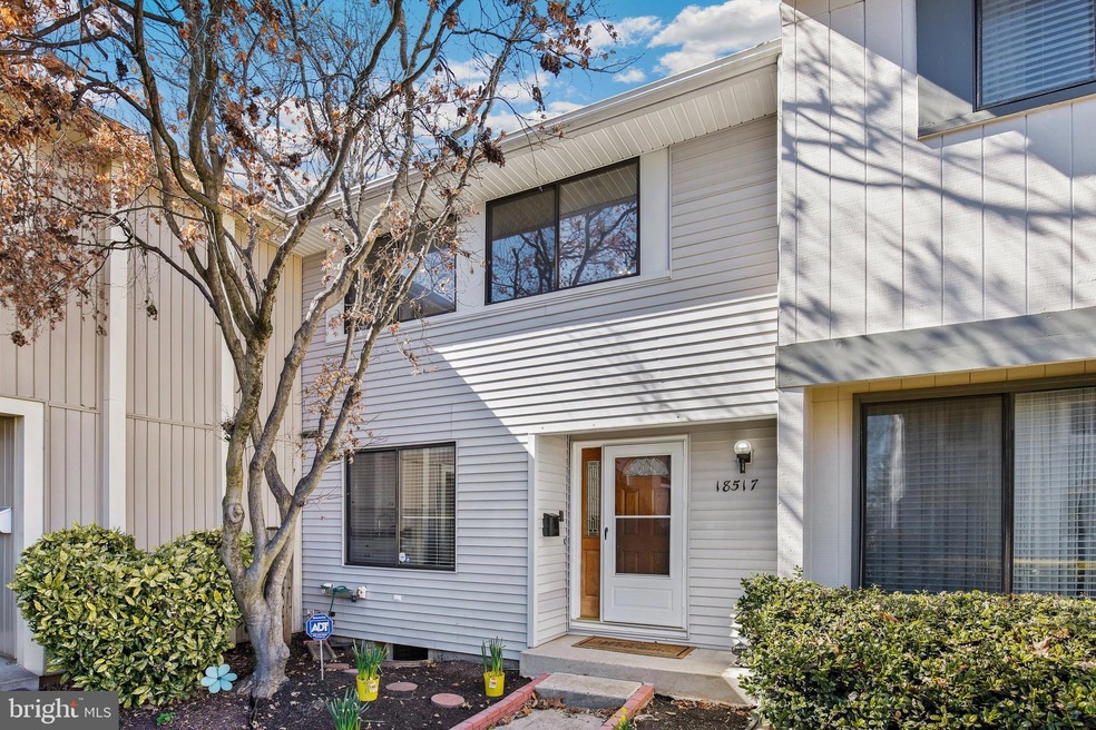 18517 Eagles Roost Dr, Germantown, MD 20874 - photo 1