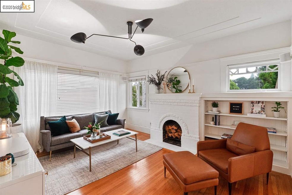 3154 College Ave unit 4, Berkeley, CA 94705 - photo 1