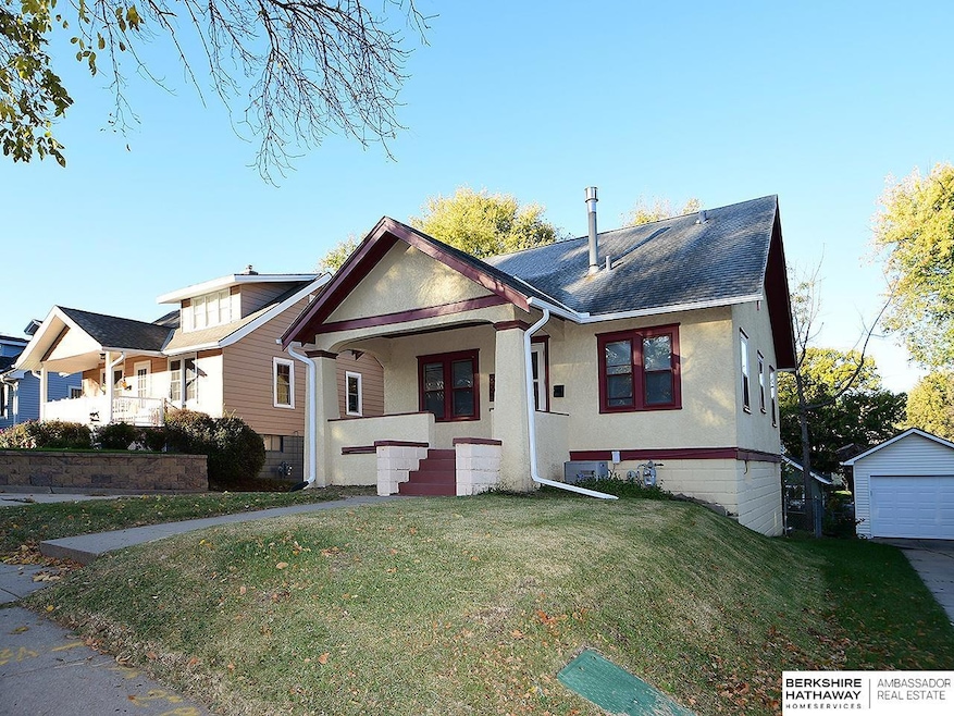 628 N 47th St, Omaha, NE 68132 - photo 1