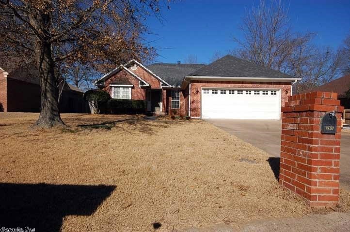 265 Pickwicket Dr, Conway, AR 72034 - photo 1