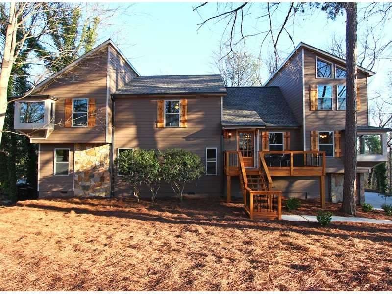 Exterior Front. Coolest house!