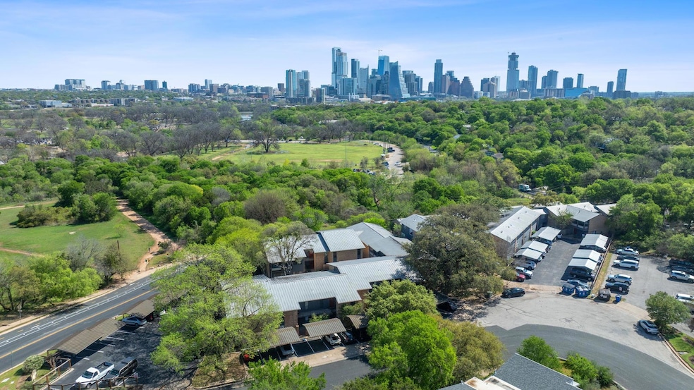 Drone / aerial view with a view of city