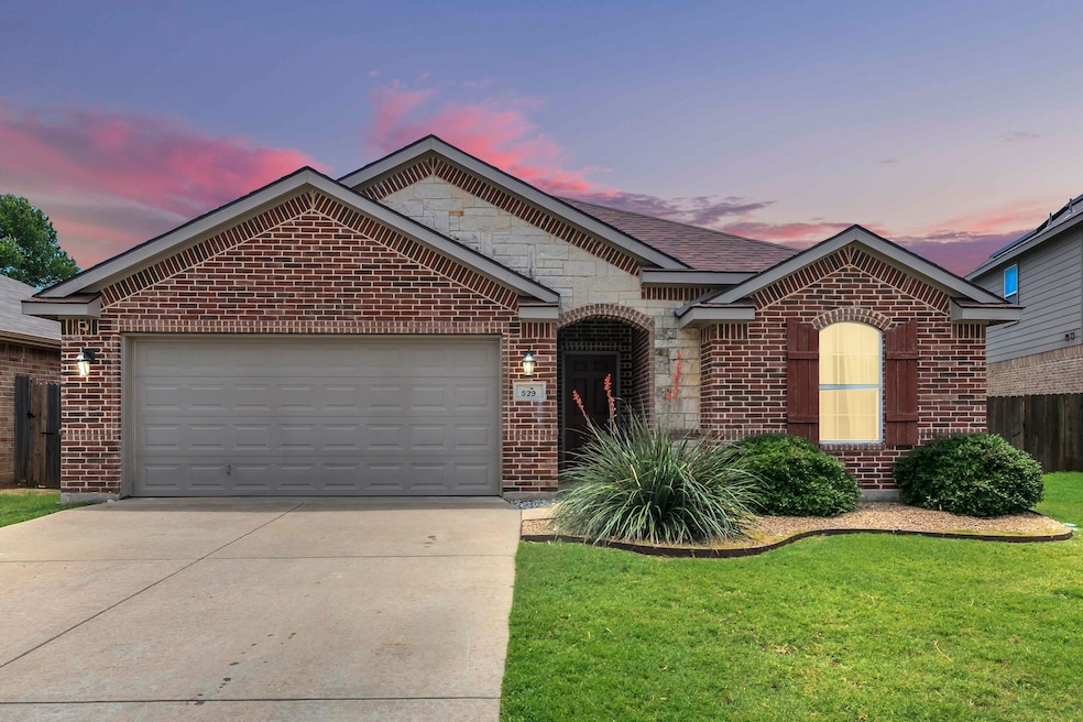 For Sale $304,900