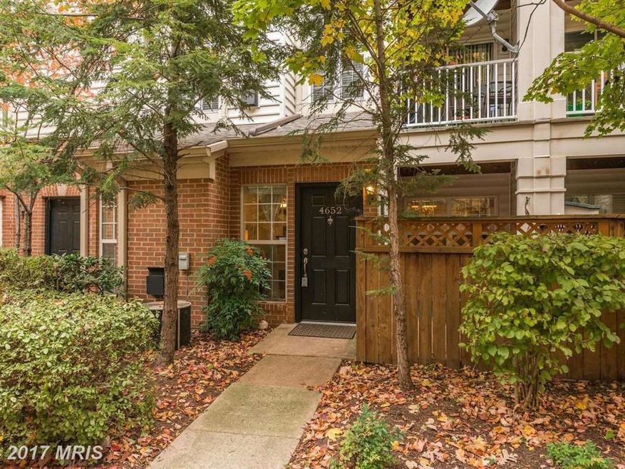 4652 Lambert Dr unit 3, Alexandria, VA 22311 - photo 1