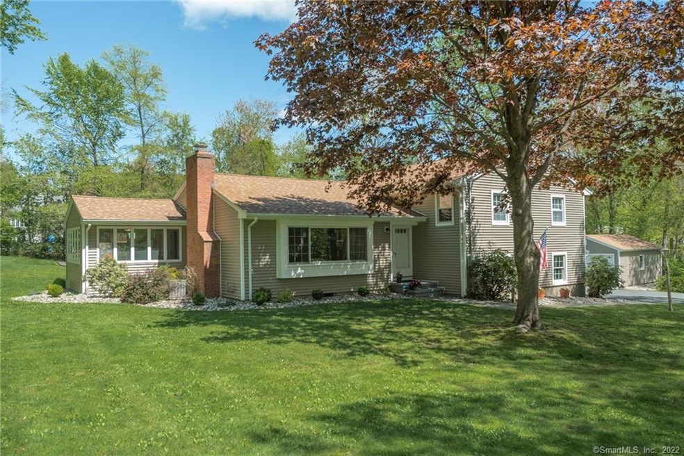 45 Chester Rd, Easton, CT 06612 - photo 1