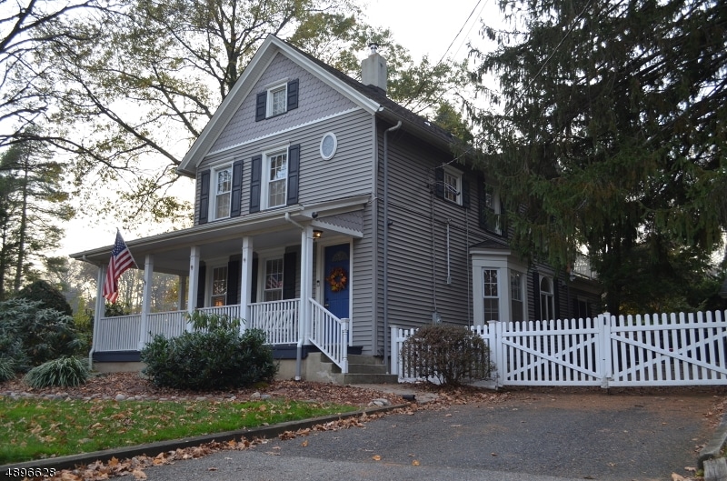 566 Pascack Rd, Township of Washington, NJ 07676 - photo 1