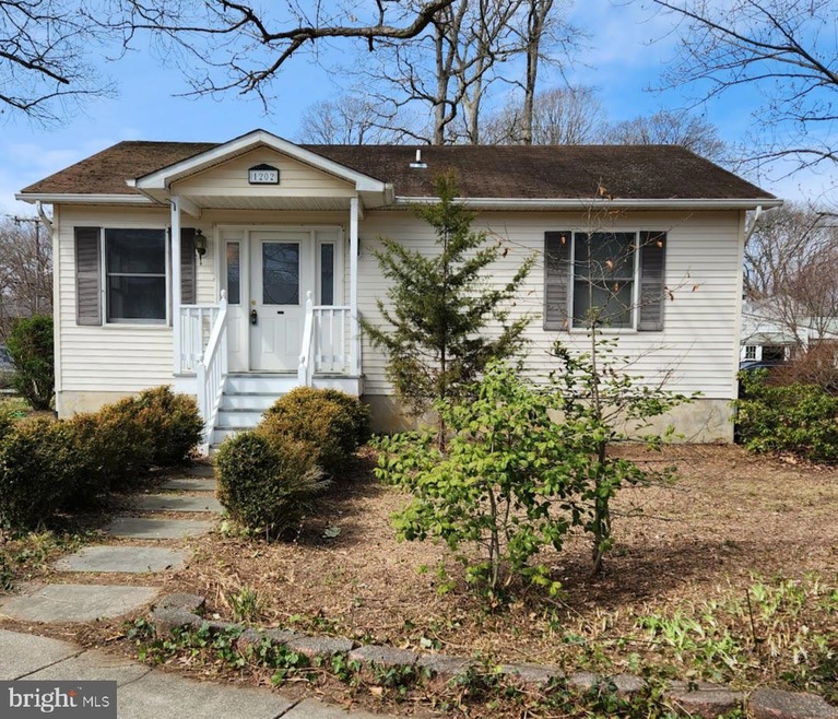 1202 Hampton Rd, Annapolis, MD 21409 - photo 1