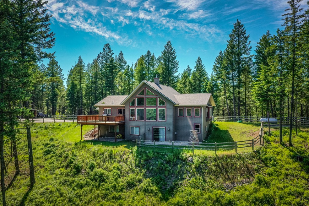468 Lake Loop Drive