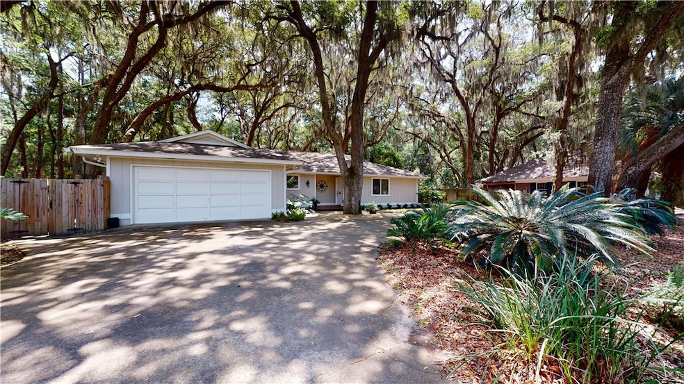 For Sale $925,000 • Co-Listing Agent
