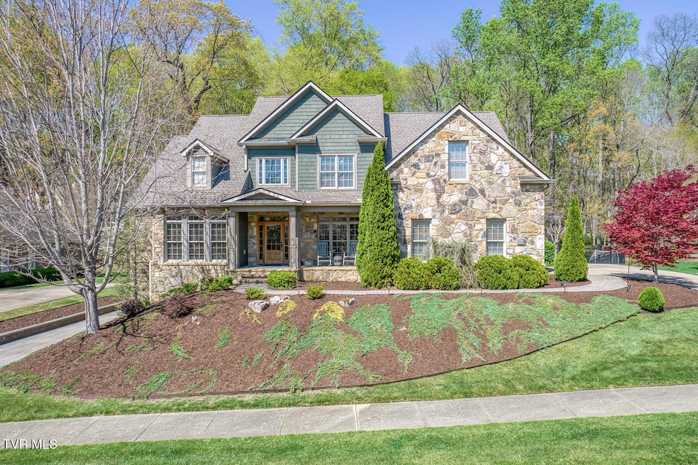 Sold $990,000