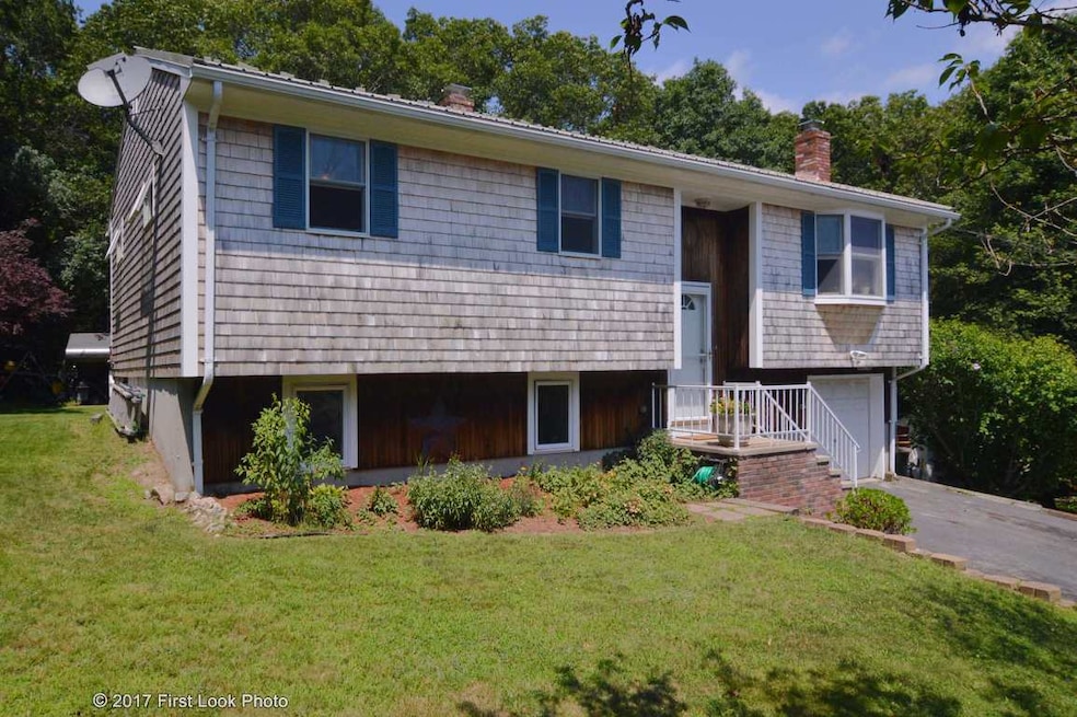 101 Linda Rd, Tiverton, RI 02878 - photo 1