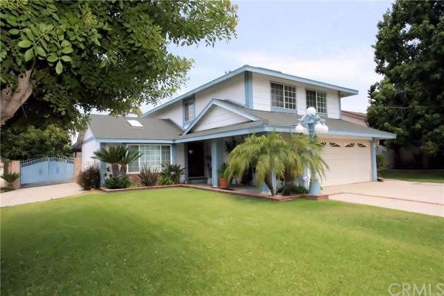 Welcome to your new home! Long driveway can accomm