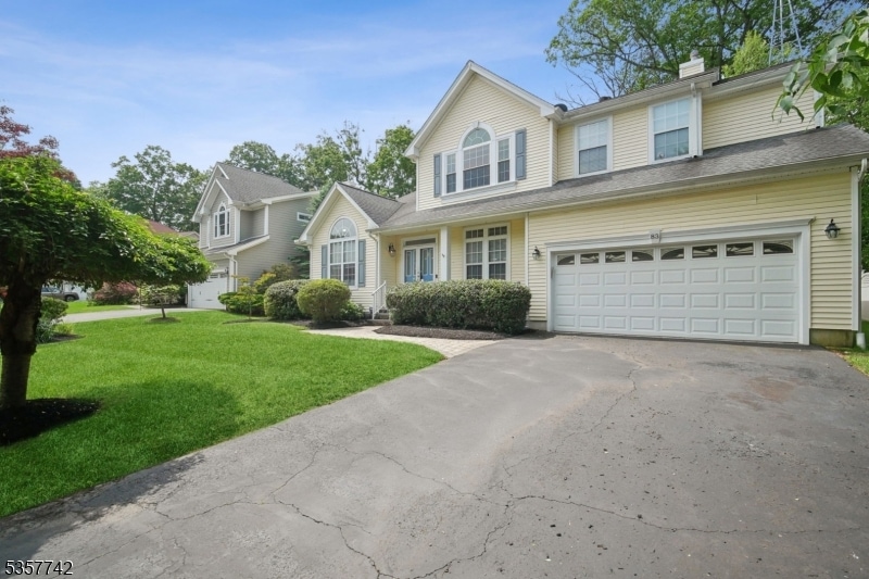 83 Alder Ln, Basking Ridge, NJ 07920 - photo 1