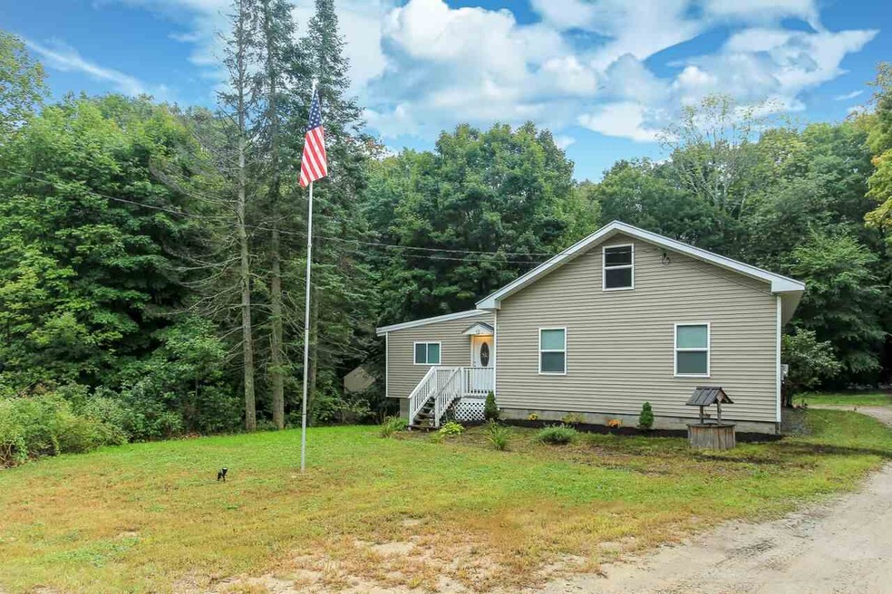 63 Dover Rd, Chichester, NH 03258 - photo 1