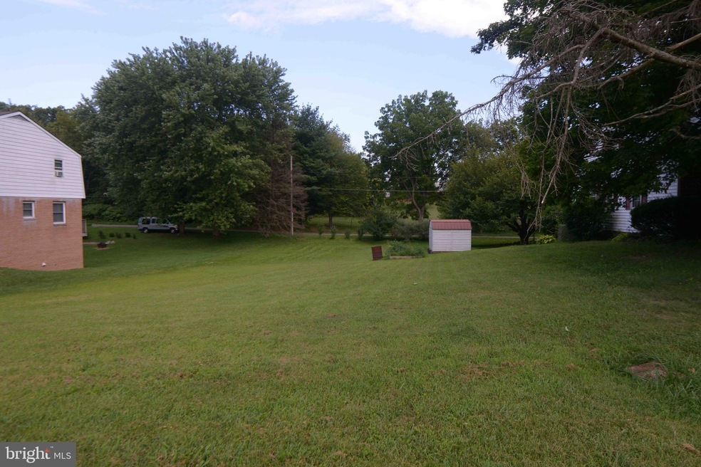 (beside 423 N Coloni N Colonial Dr, Hagerstown, MD - photo 1