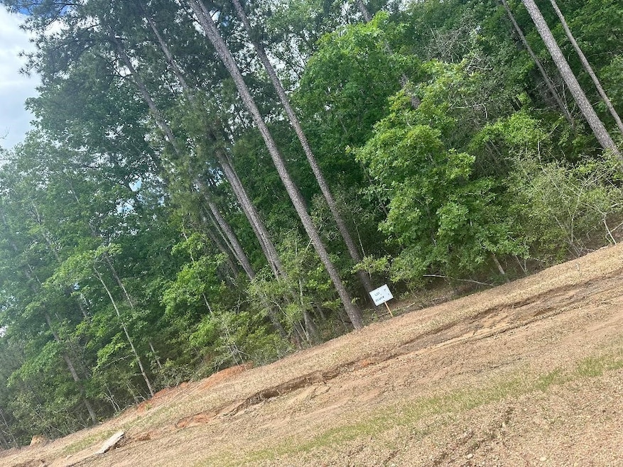 For Sale $121,000 • Co-Listing Agent