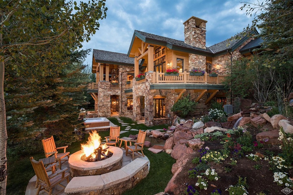 Exterior back yard
