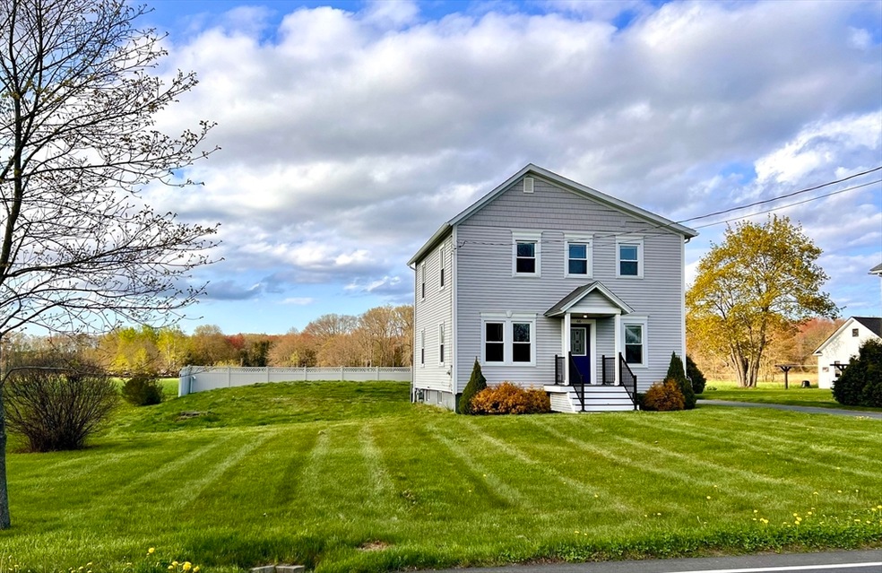 66 Chestnut St, Hatfield, MA 01038 - photo 1