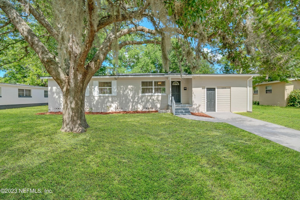 4425 Anvers Blvd, Jacksonville, FL 32210 - photo 1