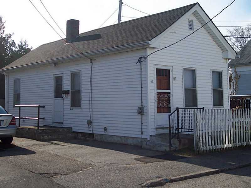 42 Congregational St, Bristol, RI 02809 - photo 1