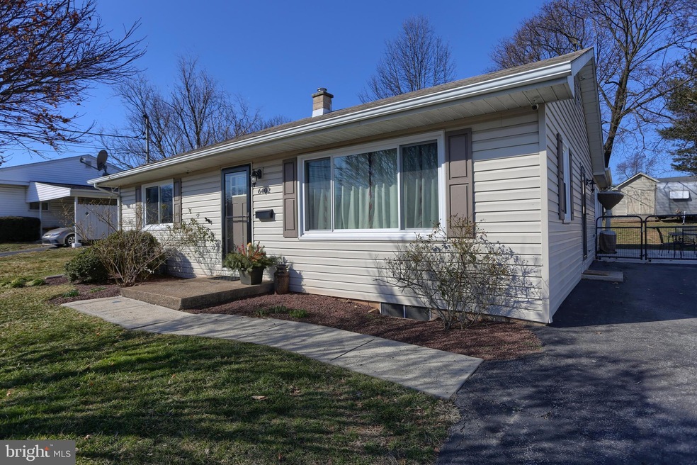 6402 Bedford St, Harrisburg, PA 17111 - photo 1