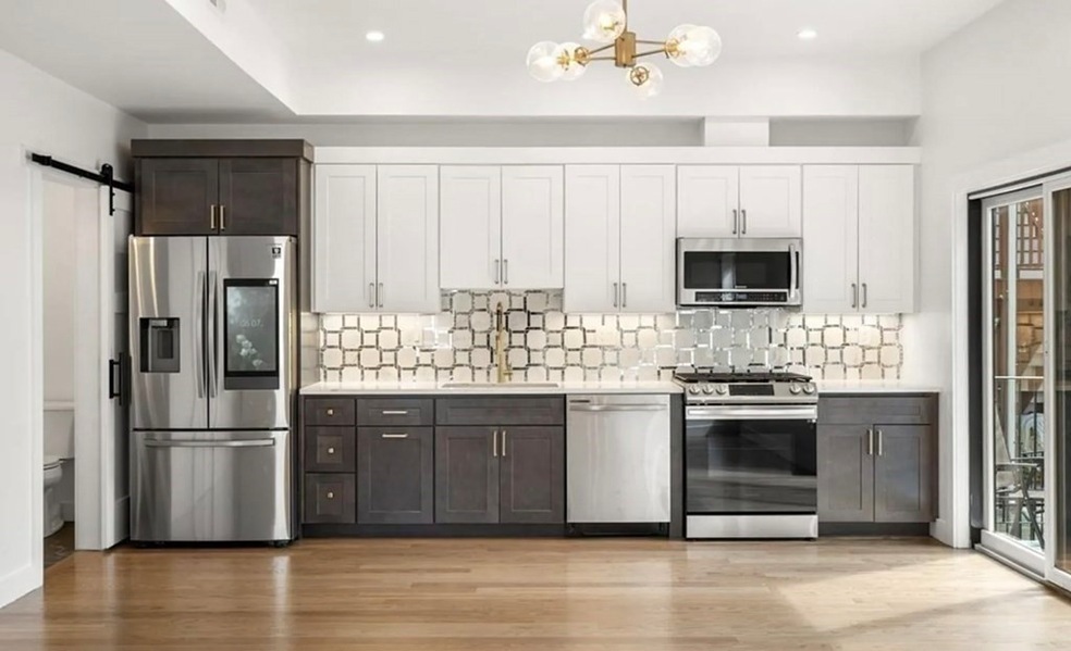 88 Waumbeck St unit B, Boston, MA 02121 - photo 1