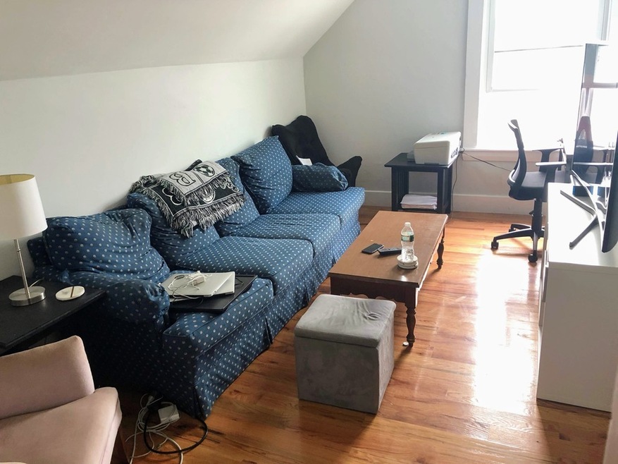 254 Crescent St unit 3, Waltham, MA 02453 - photo 1