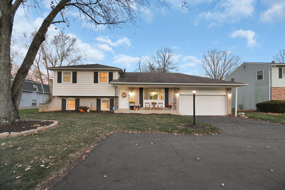 1-web-or-mls-5672-linworth-rd
