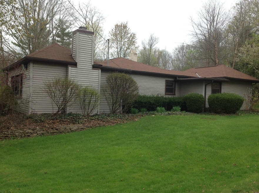 Welcome to 811 Plum Tree Drive!