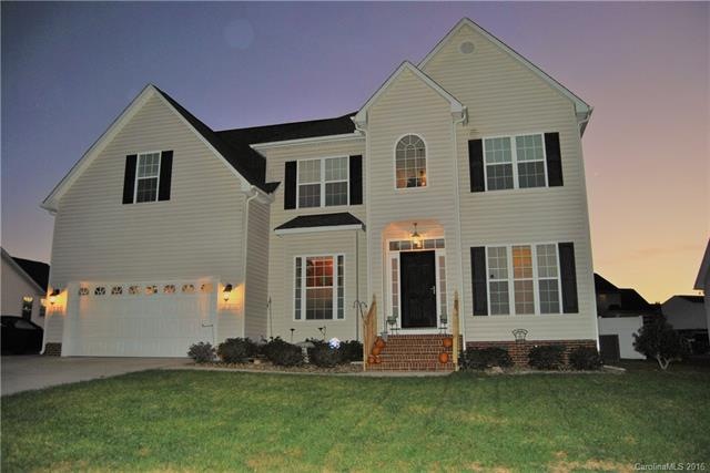 4025 Hereford Ln, Dallas, NC 28034 - photo 1