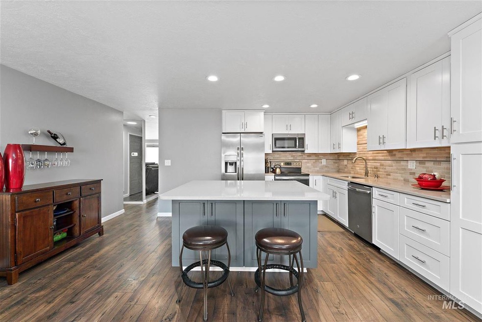 Sold • Co-Listing Agent