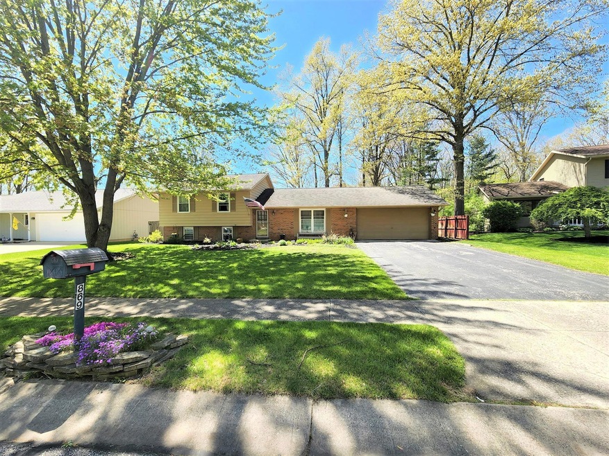 869 Catalpa Place, Marysville, OH 43040 - photo 1