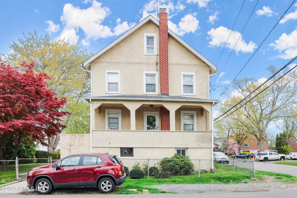 1 Hawthorne St S, Greenwich, CT 06831 - photo 1