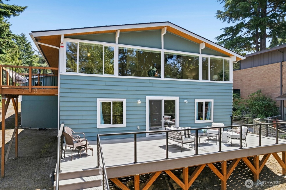 Sold $895,000 • Co-Listing Agent