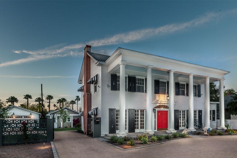 American Colonial Revival