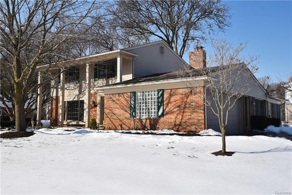 271 Millington