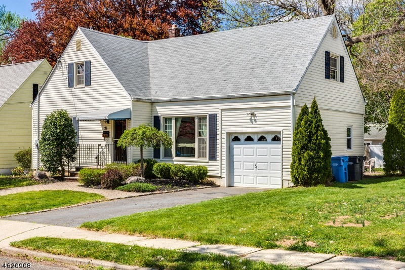 21 Mayfield Place, Metuchen, NJ 08840 - photo 1