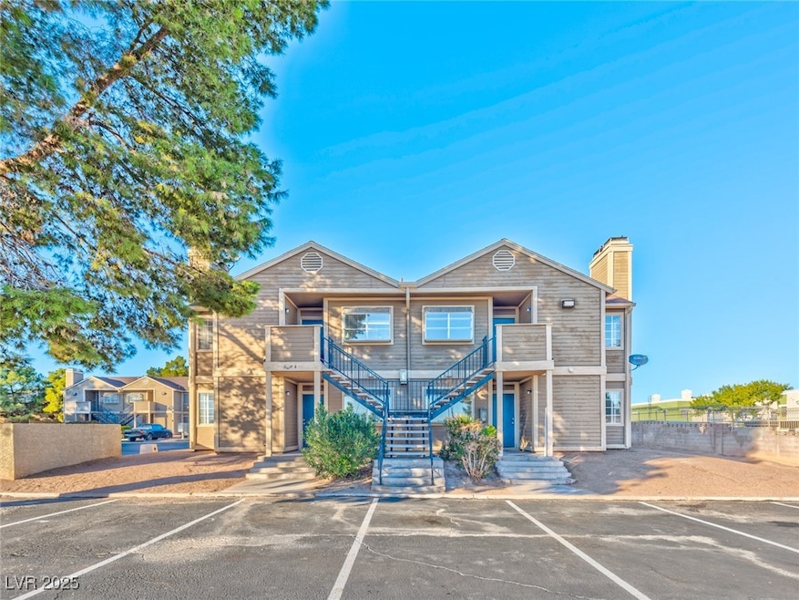 2684 Bryandouglas Dr unit B, Las Vegas, NV 89121 - photo 1