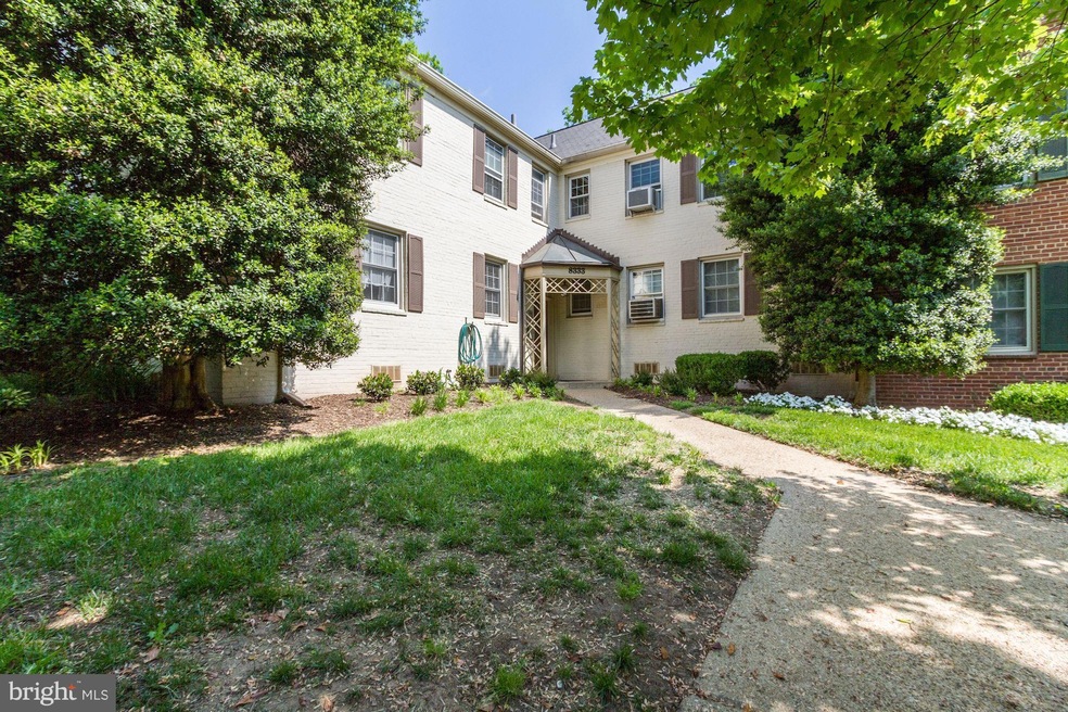 8333 Grubb Rd unit 204, Silver Spring, MD 20910 - photo 1