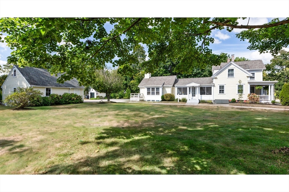 Sold $1,045,000 • Co-Listing Agent