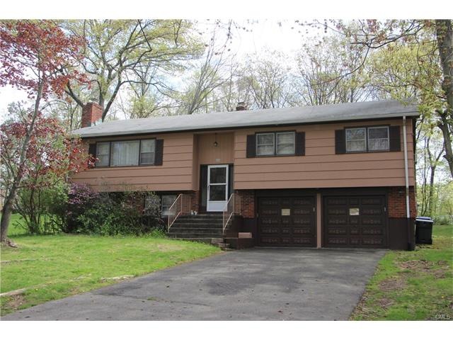 80 Palisade Ave, Trumbull, CT 06611 - photo 1