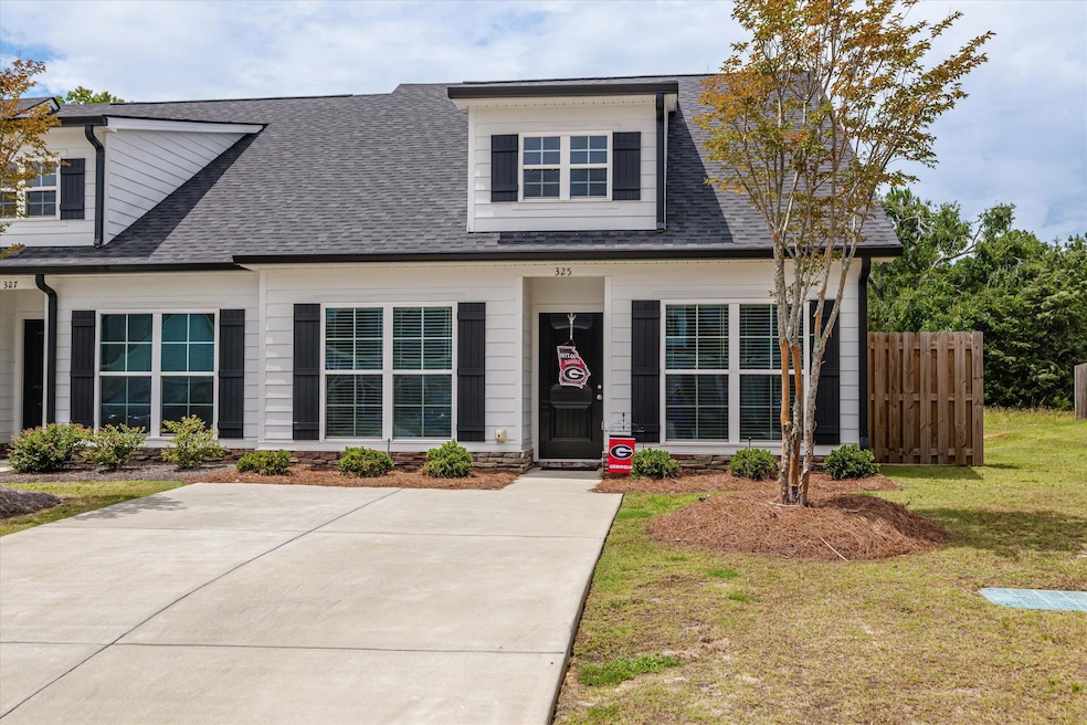 325 Bordeaux Dr, Thomson, GA 30824 - photo 1