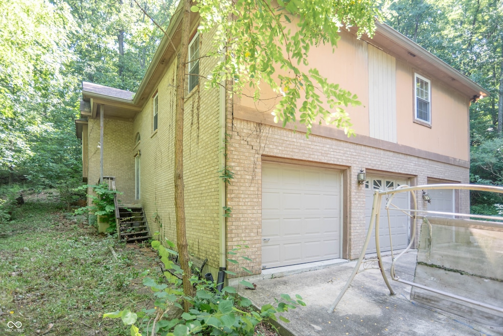 7303 W Division Rd, Bargersville, IN 46106 - photo 1