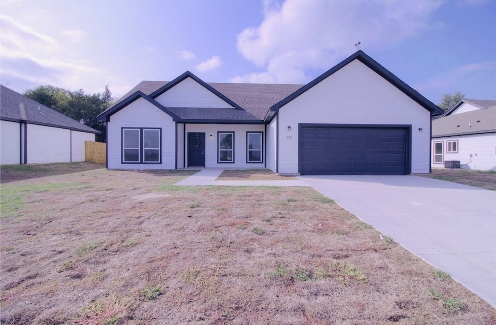 For Rent $2,000/month