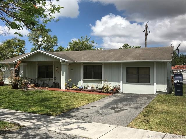 15019 SW 67th Ln, Miami, FL 33193 - photo 1
