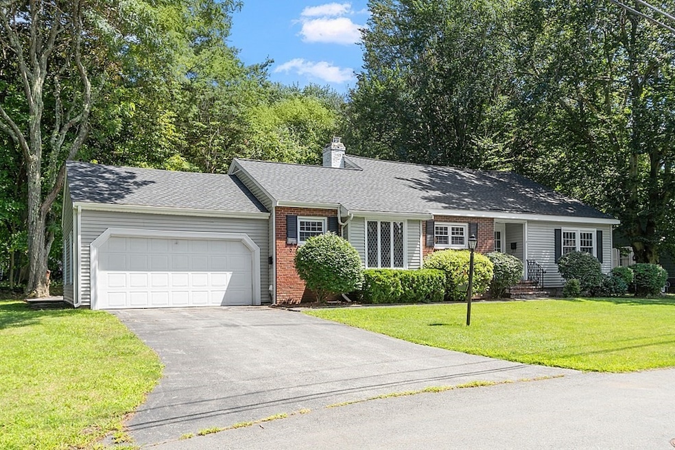 Sold $700,000 • Co-Listing Agent