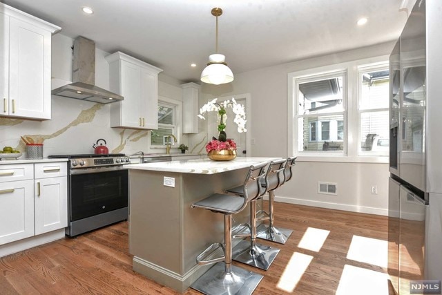 69 Wyckoff Ave, Waldwick, NJ 07463 - photo 1