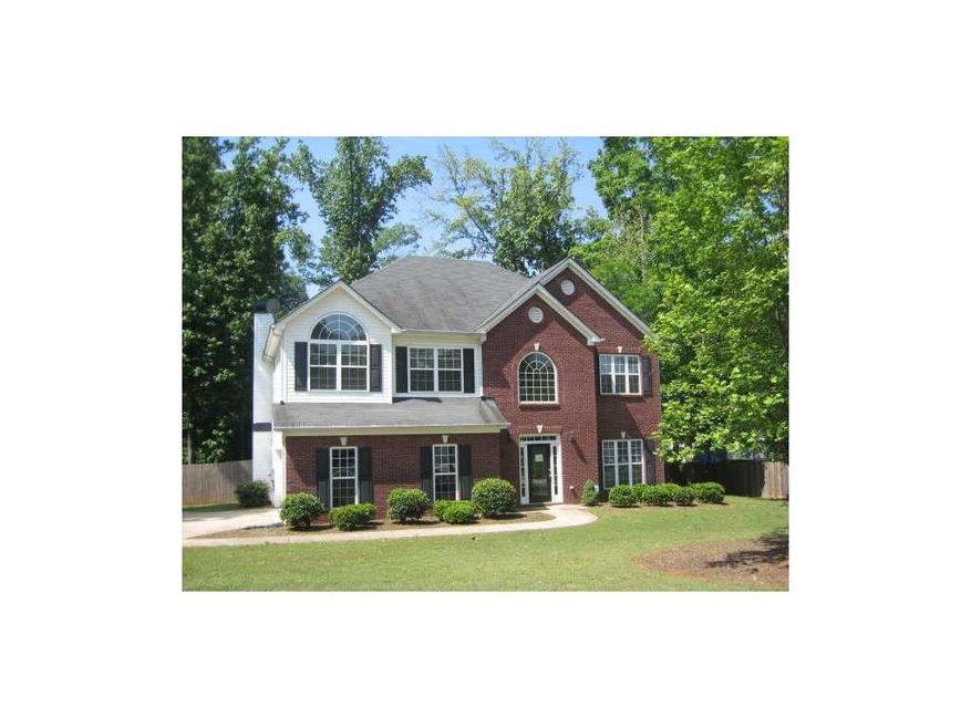 2004 Forsyth Park Ln, Hoschton, GA 30548 - photo 1