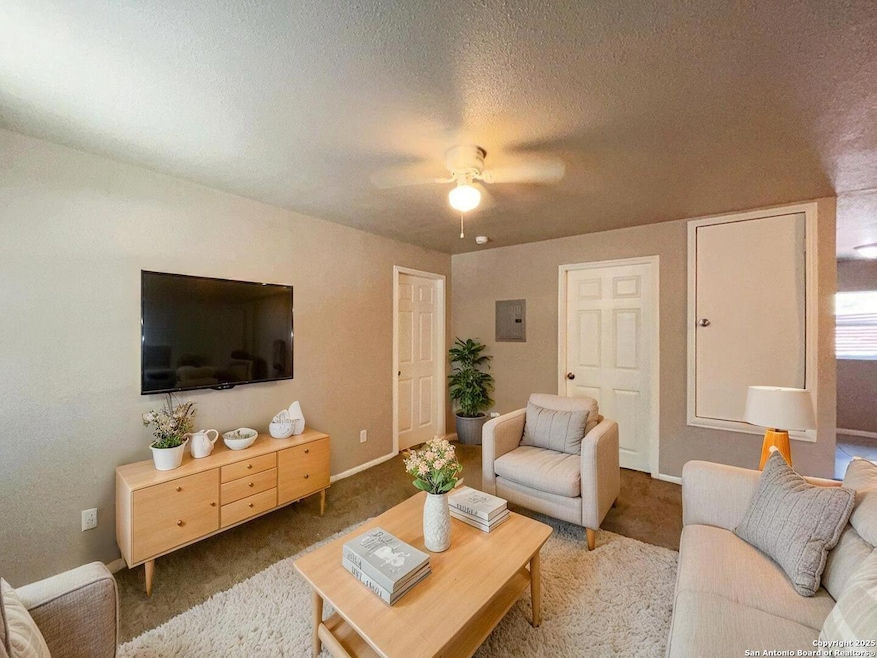 378 E Petaluma Blvd unit D, San Antonio, TX 78221 - photo 1